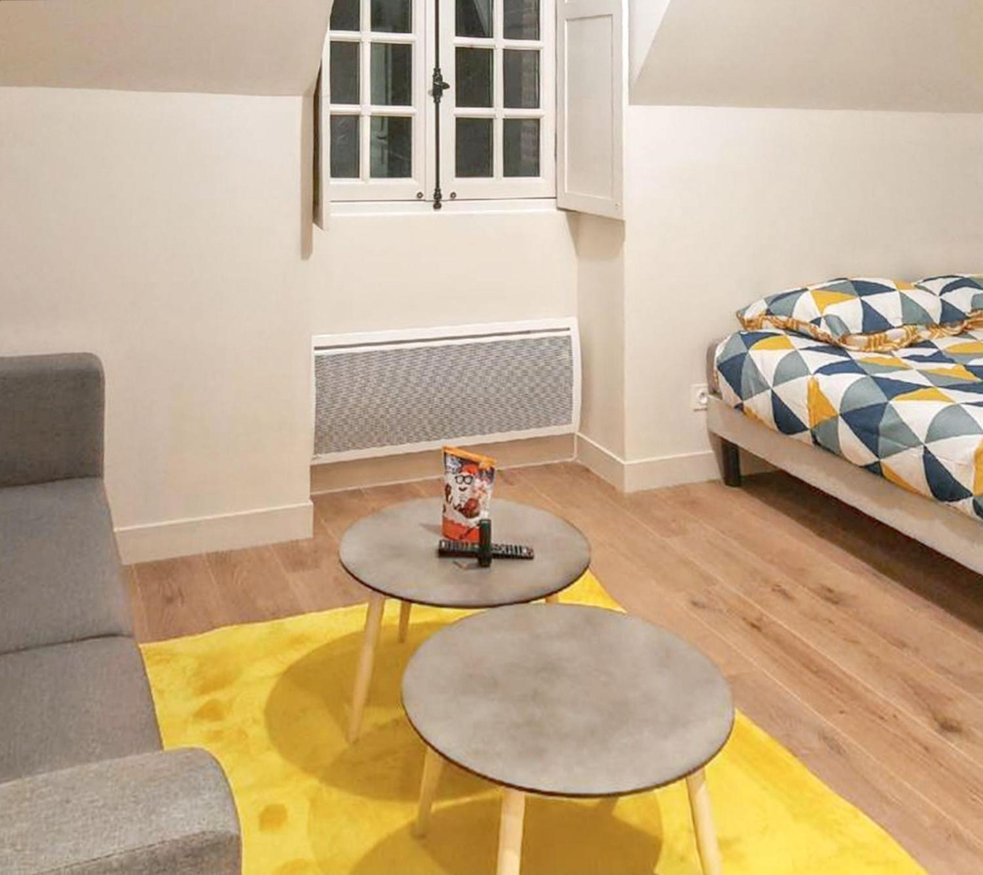 Charmant Studio A Abondant Avec Terrasse Ensoleillee 30 M² Екстериор снимка