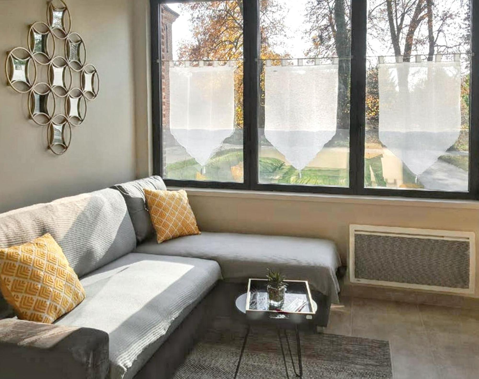 Charmant Studio A Abondant Avec Terrasse Ensoleillee 30 M² Екстериор снимка